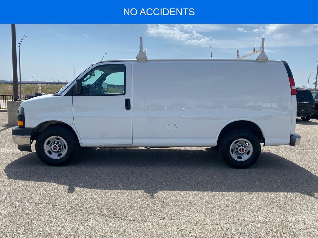 2018 GMC Savana 2500 — rear three-quarter view