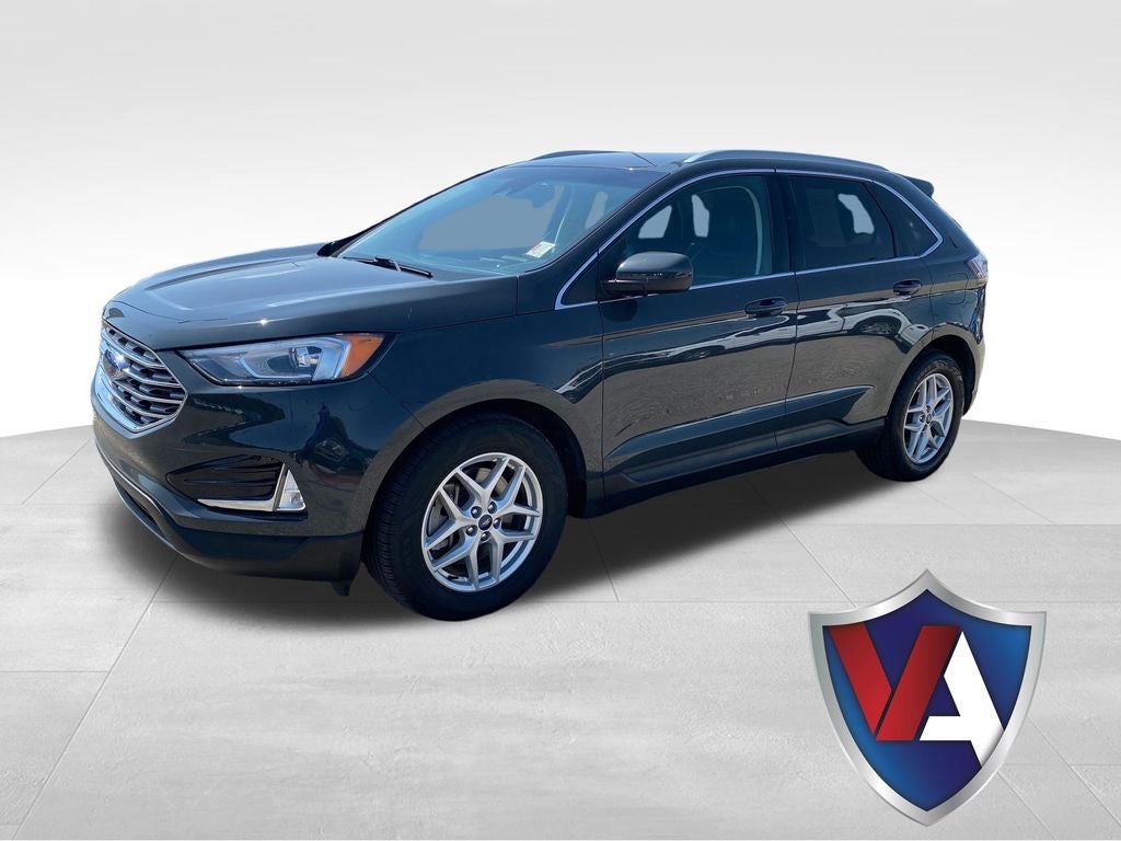 2021 Ford Edge SEL in Gray — front three-quarter view